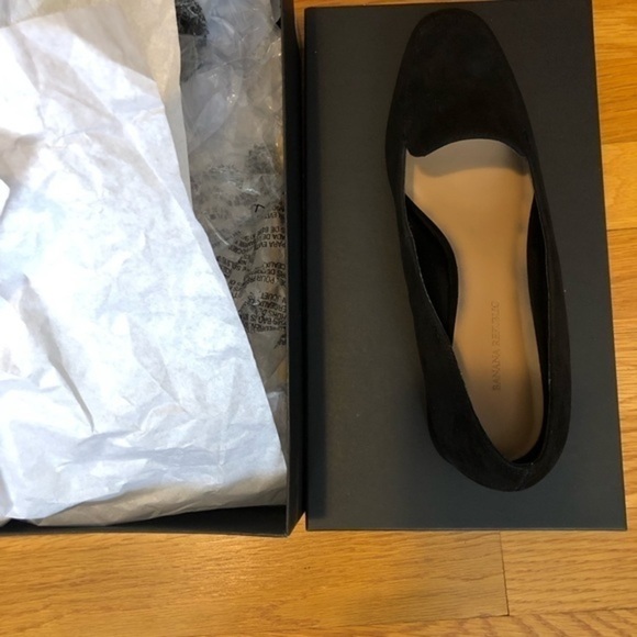 BANANA REPUBLIC low block heel suede black size 8.5 - Picture 1 of 4